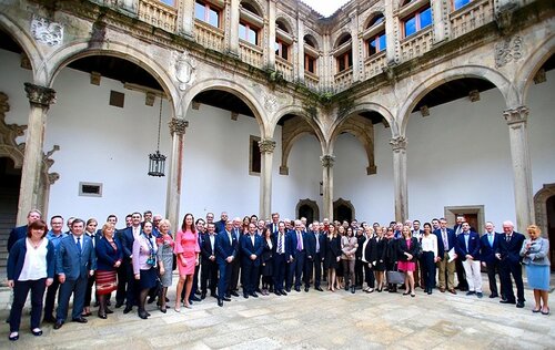 EFP general assembly in Santiago approves new strategic plan, launches European Projects Committee, and appoints EuroPerio10 organising committee
