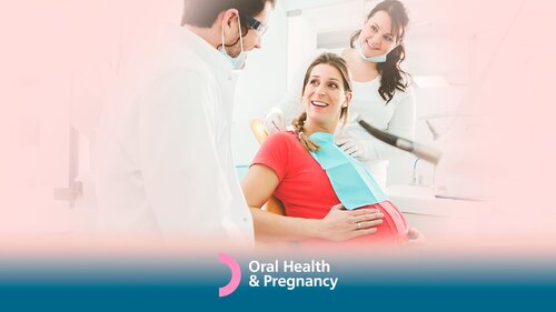 Pregnant woman with health professionals