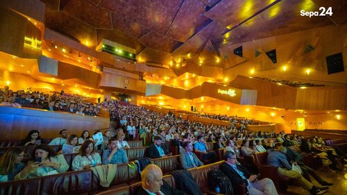 Full auditorium at Sepa 2024 in Bilbao